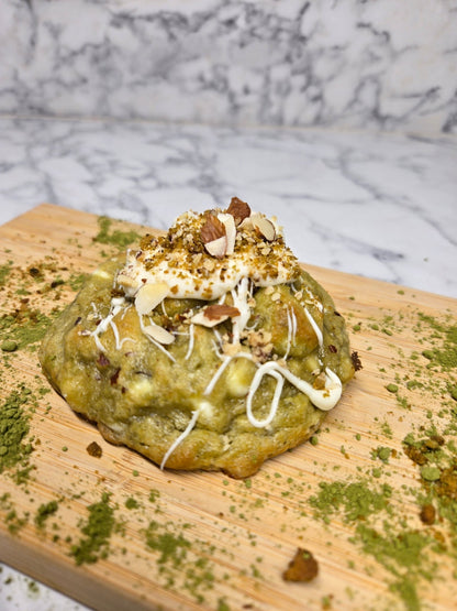 Matcha Royale - Crombol Boricua