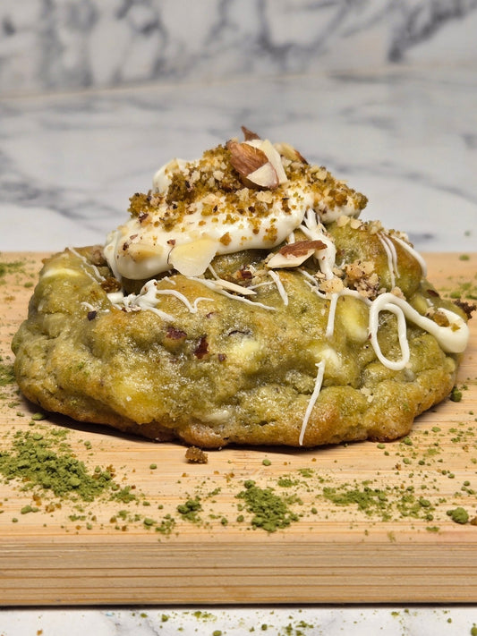 Matcha Royale - Crombol Boricua